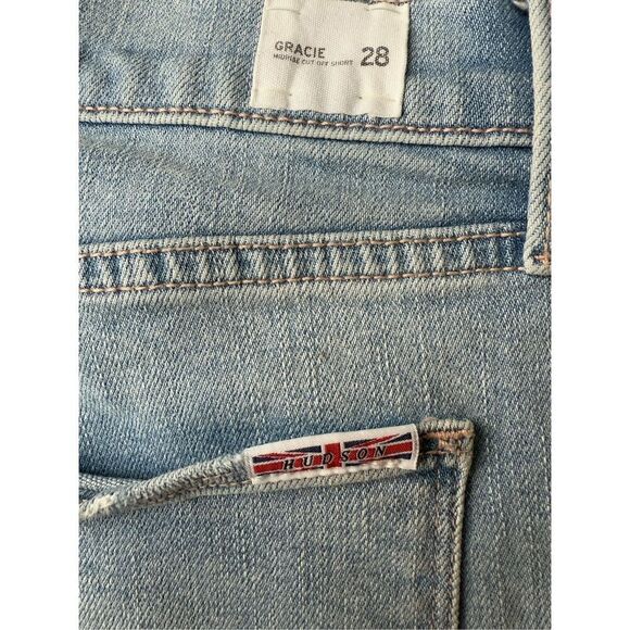 HUDSON Gracie Mid Rise Cut Off Fray Hem Denim Shorts Size 6/28 - Picture 8 of 11